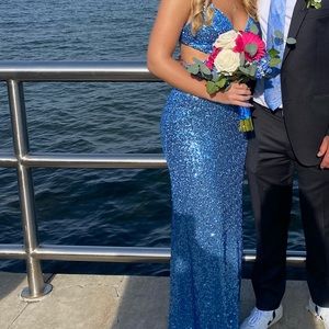 Jules and Cleo prom dress